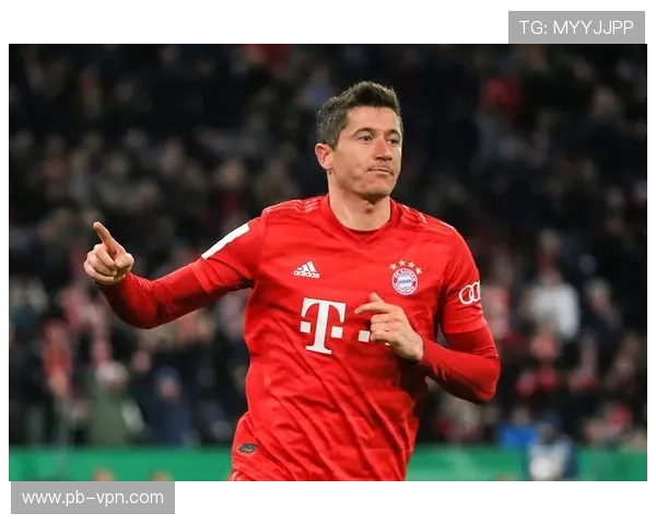 古利特批齐尔克泽转会曼联称其应继续留在意甲发展